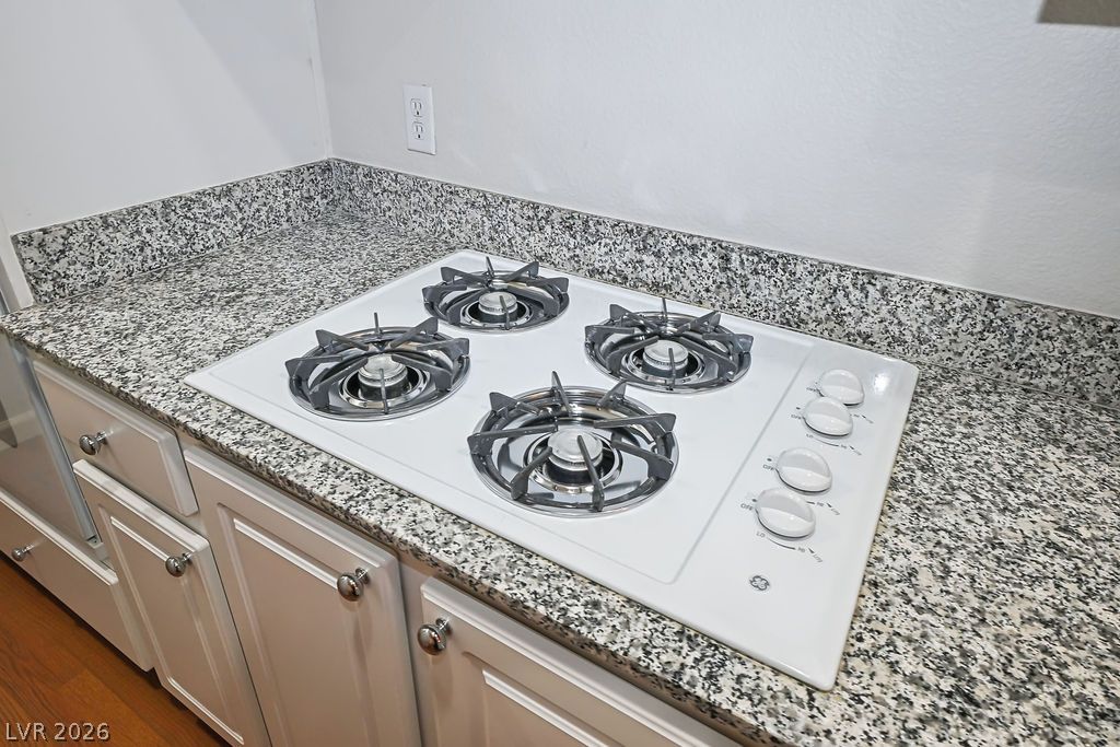 47 East Agate Avenue 301 Property Photo 14