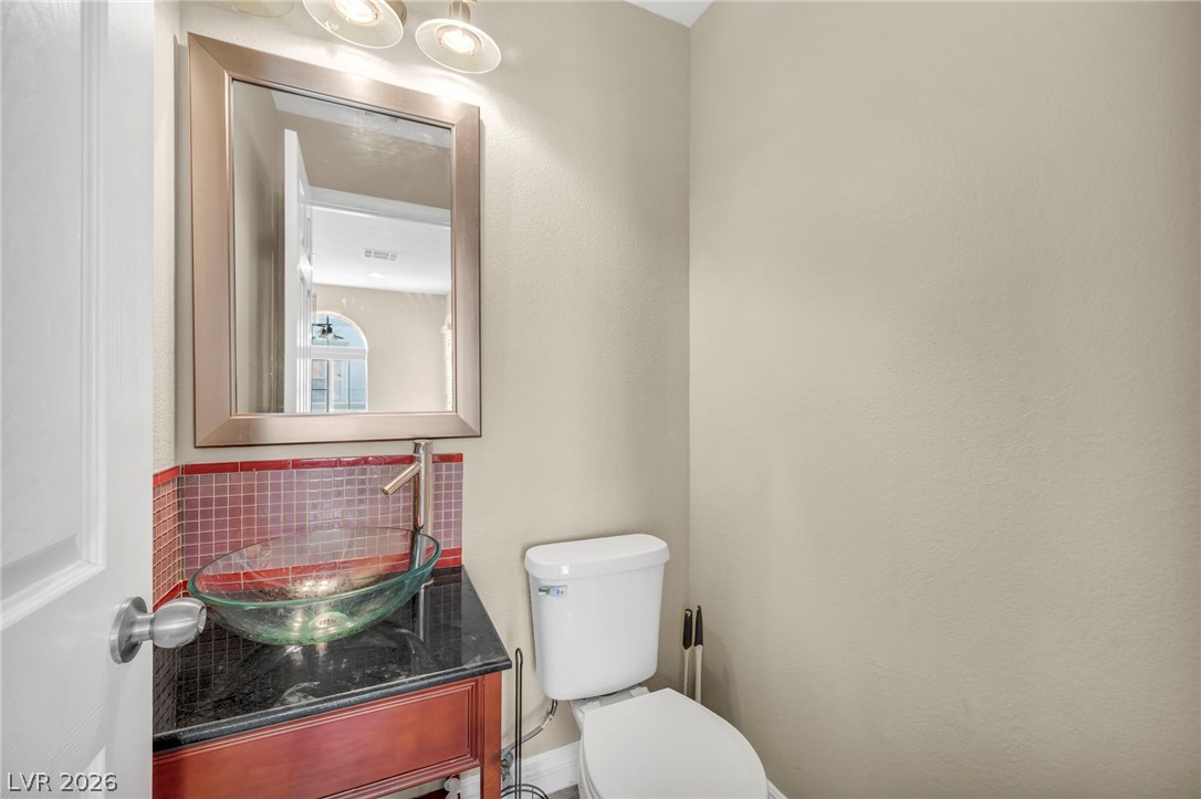 8924 Jennifer Anne Avenue Property Photo 11
