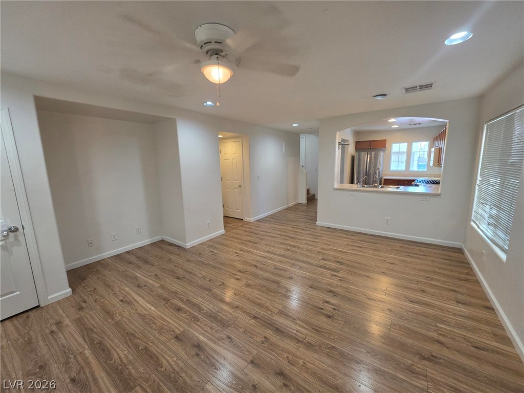 9144 Captivating Avenue Property Photo 5