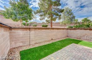 393 Blanca Springs Drive Property Photo 5