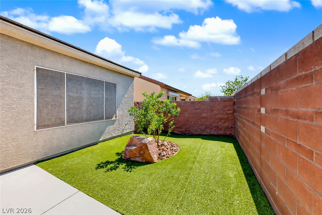 7905 Lily Trotter Street Property Photo 32