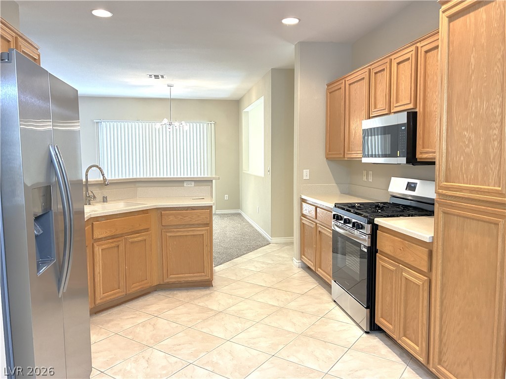 1604 Wellington Spring Avenue Na Property Photo 2