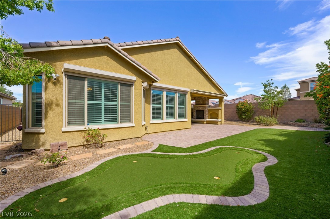 9471 Wild Valley Avenue Property Photo 3