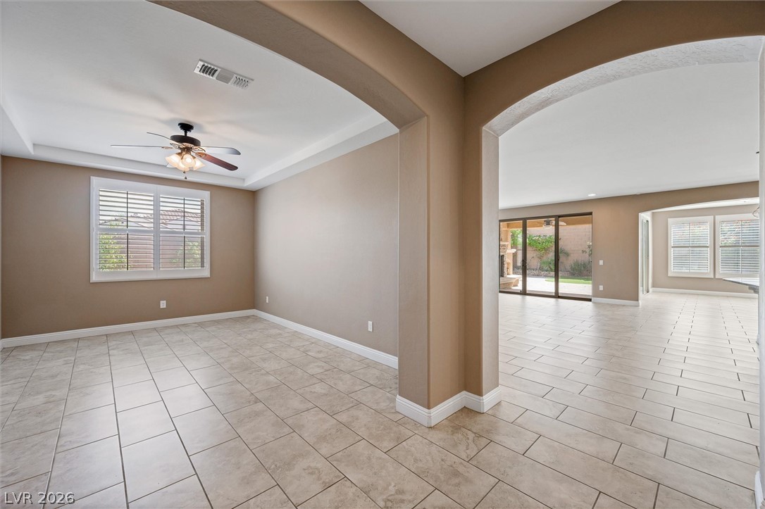 9471 Wild Valley Avenue Property Photo 18