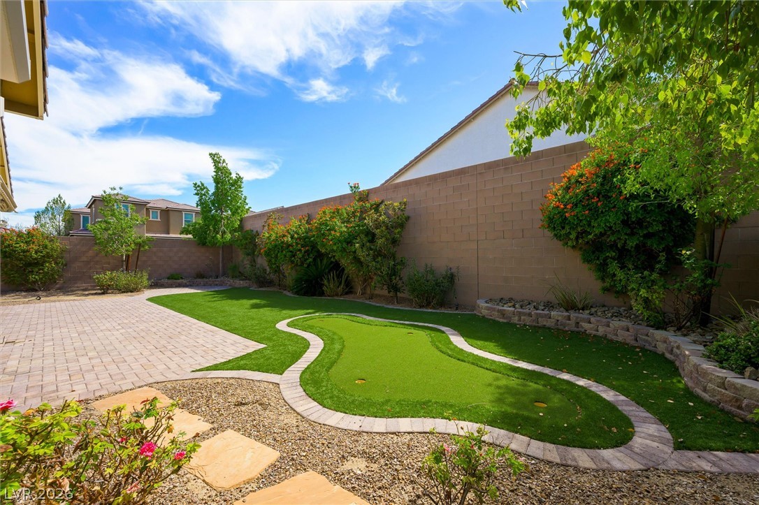 9471 Wild Valley Avenue Property Photo 41
