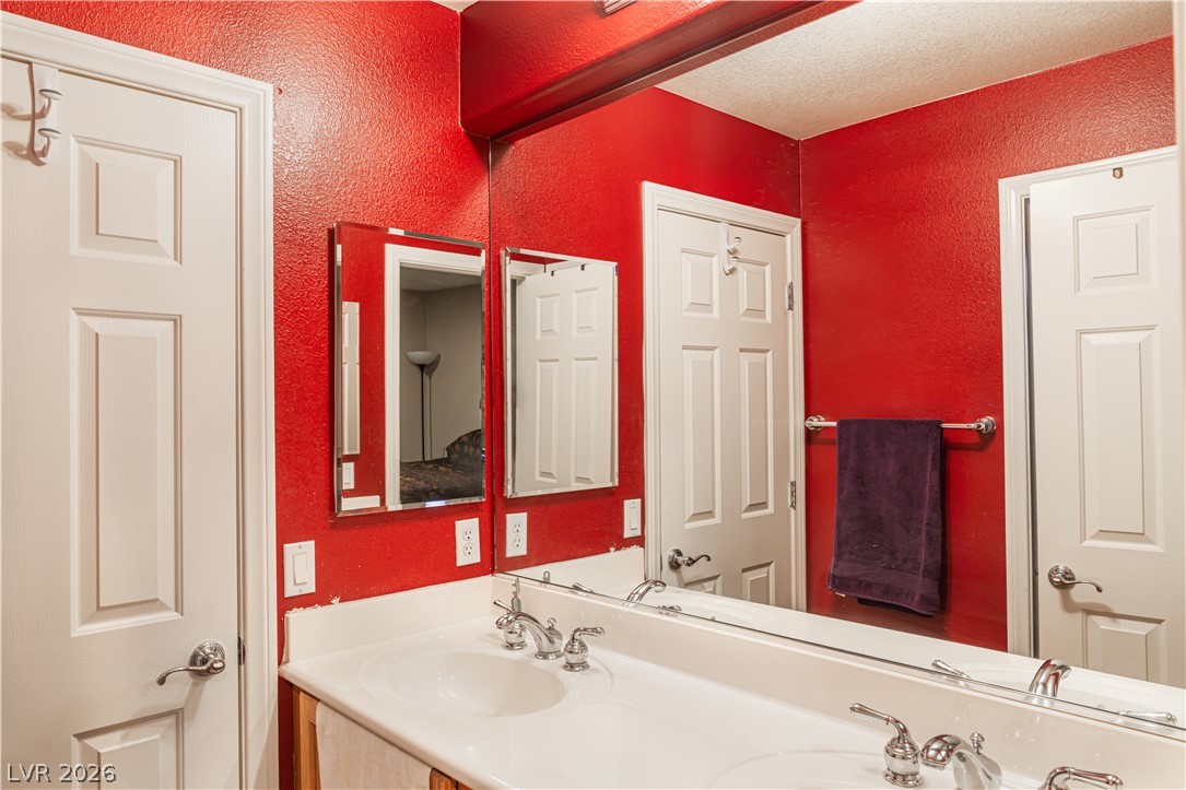 8867 Bonneville Peak Court Property Photo 18