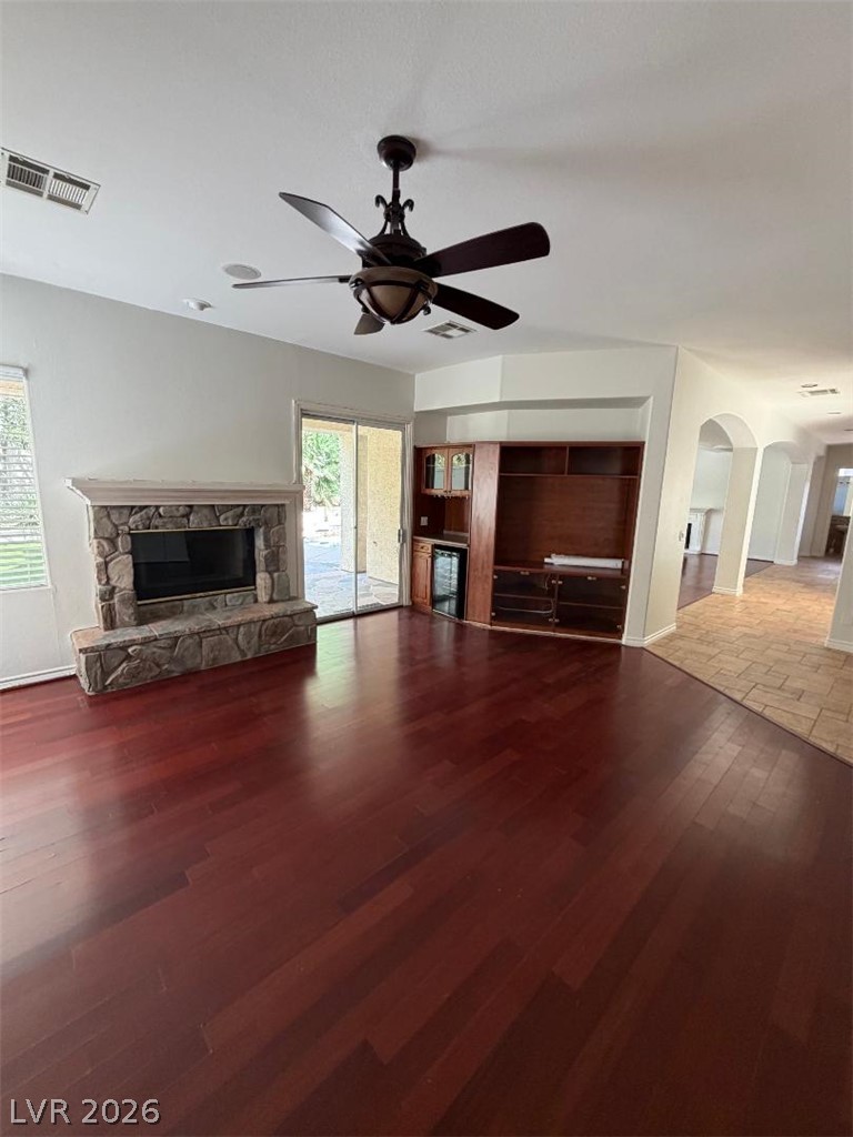 9312 Fontainbleu Drive Property Photo 15