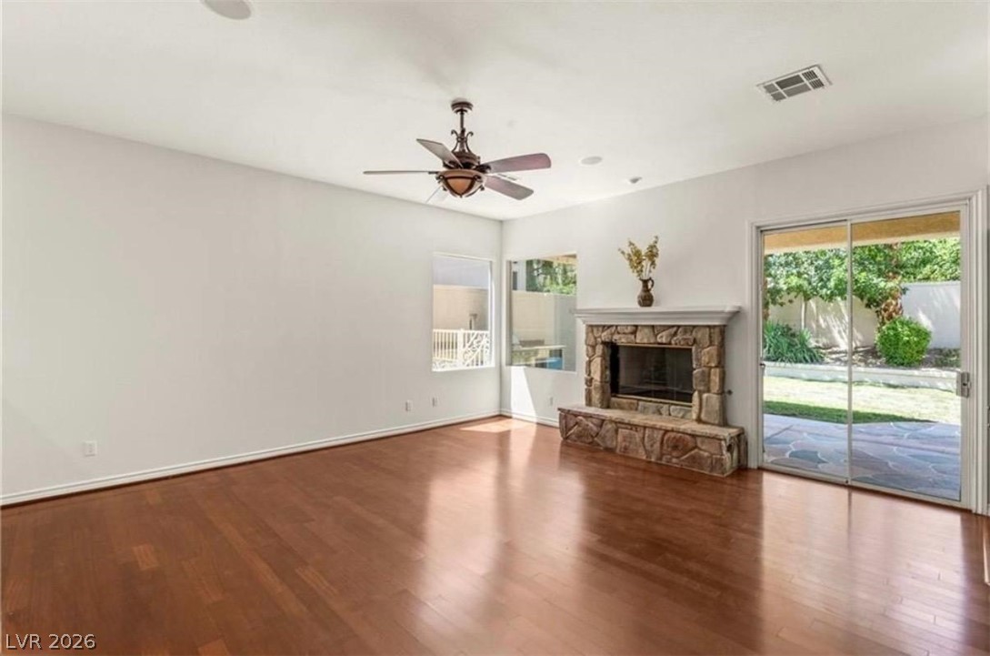 9312 Fontainbleu Drive Property Photo 16