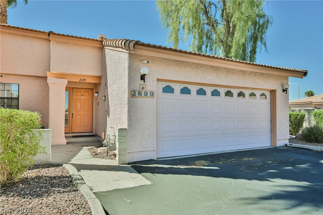 2699 Aldonza Drive Property Photo 3