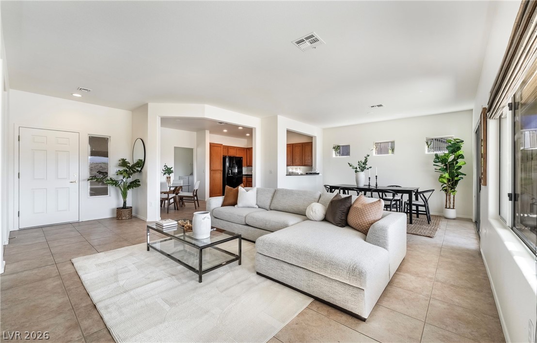2795 Scotts Valley Drive Property Photo 10