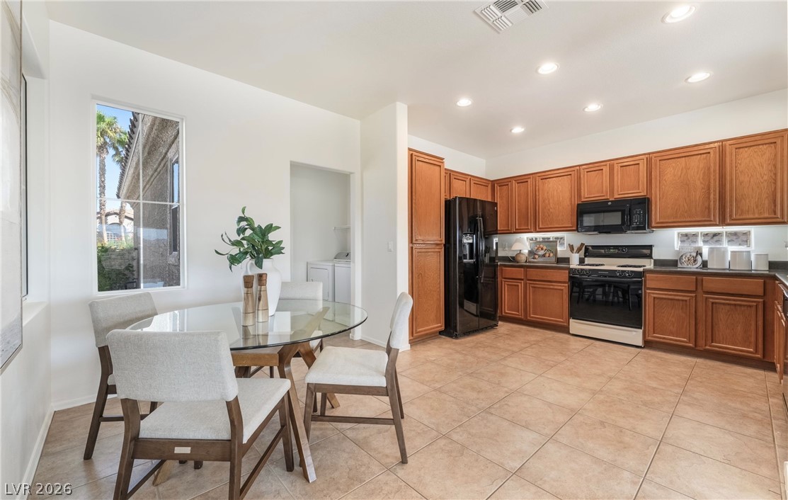 2795 Scotts Valley Drive Property Photo 14