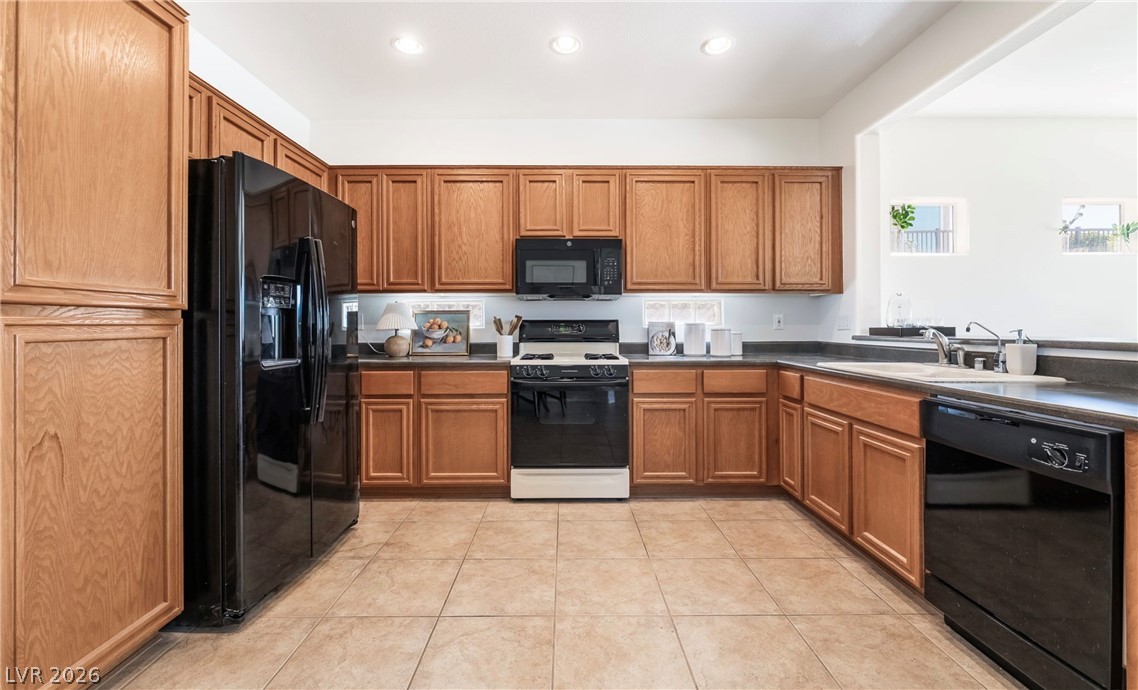 2795 Scotts Valley Drive Property Photo 19