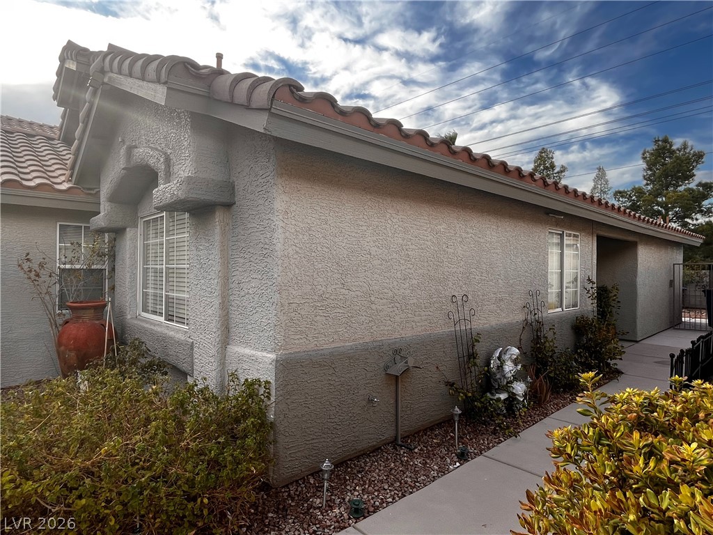 932 Rainbow Rock Street Property Photo 4