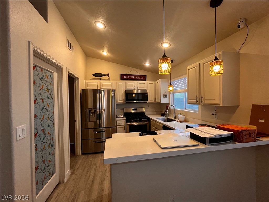 932 Rainbow Rock Street Property Photo 18
