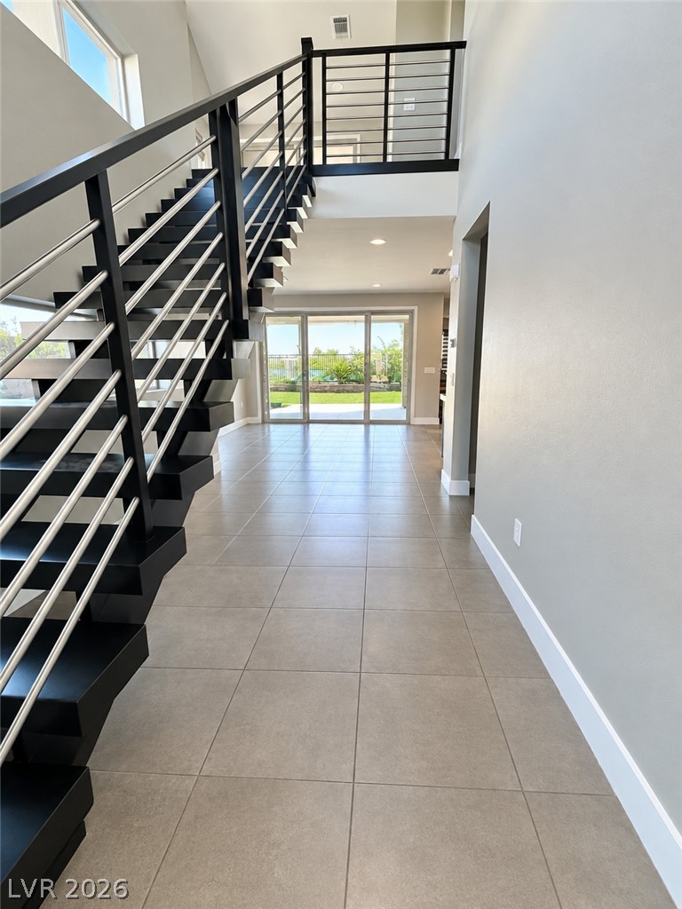 6040 Andezano Drive Property Photo 7