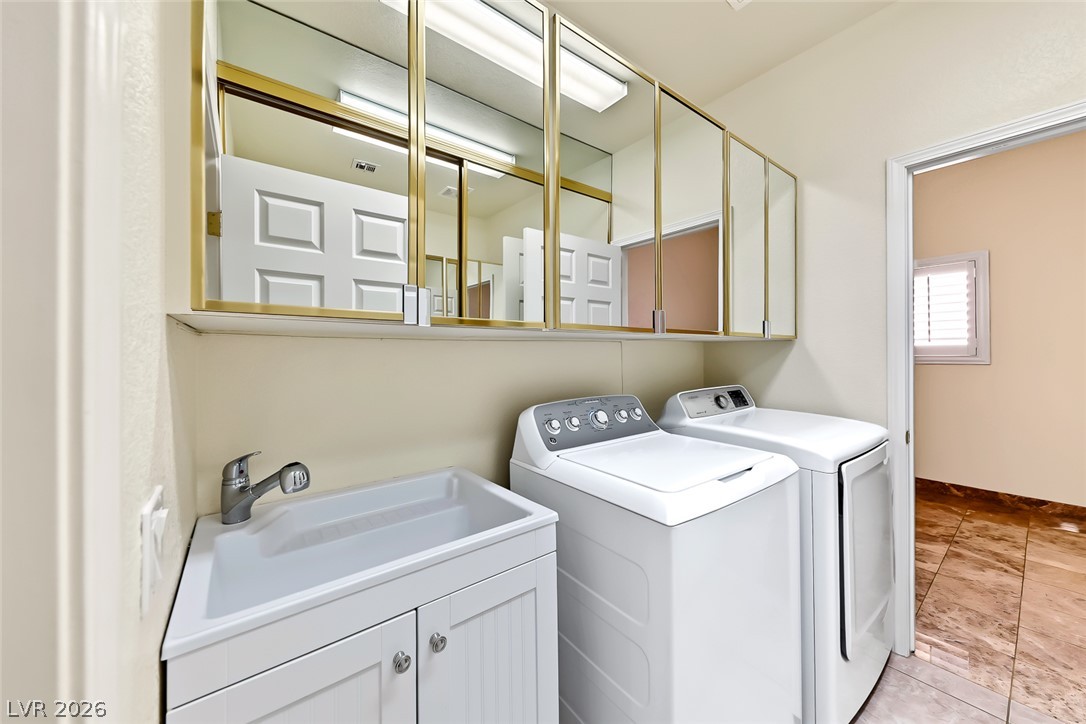 8636 Stone Harbor Avenue Property Photo 26