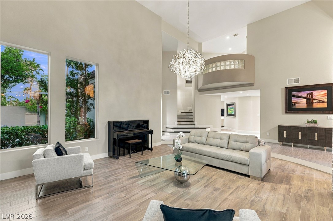 2060 Palm Canyon Court Property Photo 13