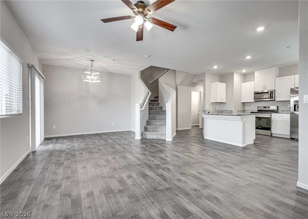 7575 Emerald Stars Street 102 Property Photo 3