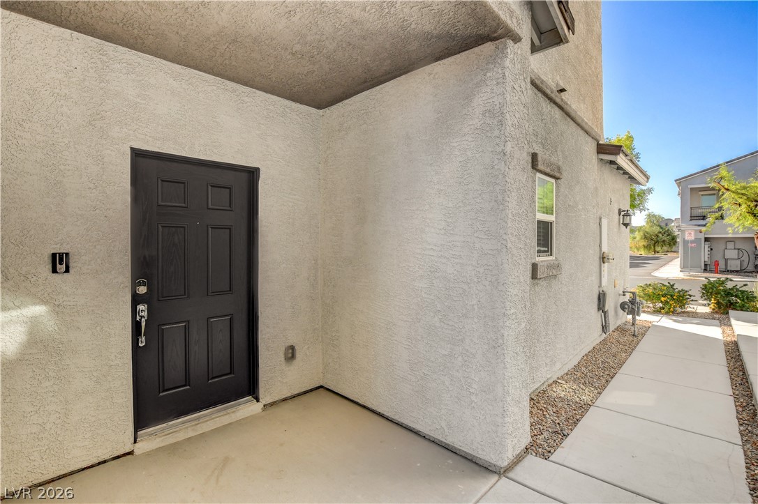 2420 Rainy Meadows Avenue Property Photo 4