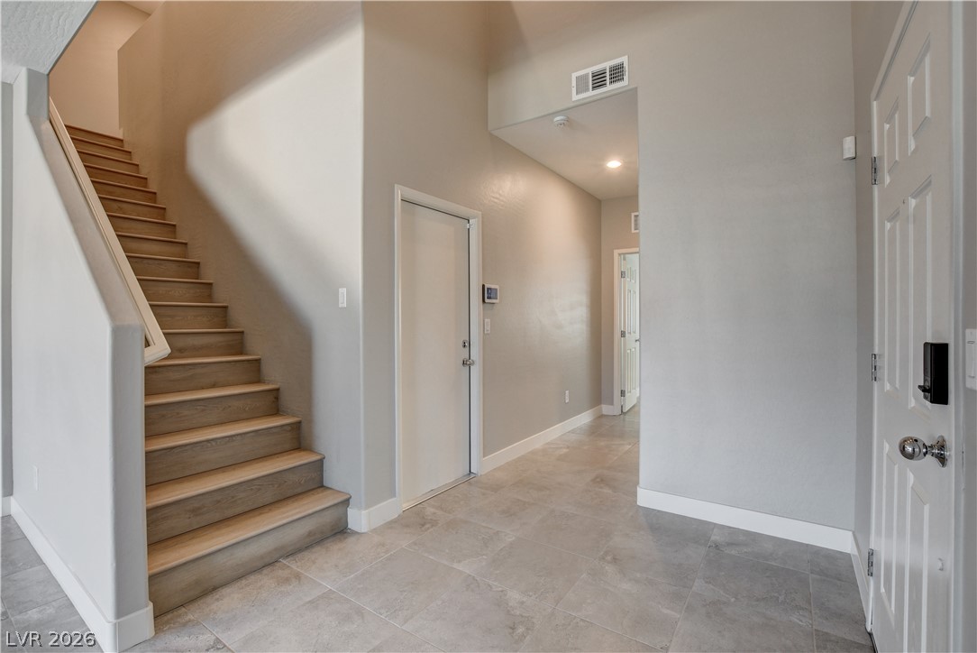 2420 Rainy Meadows Avenue Property Photo 5