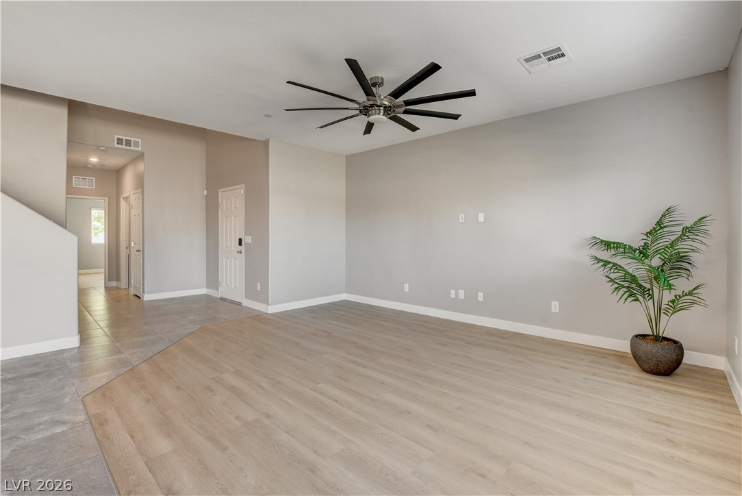 2420 Rainy Meadows Avenue Property Photo 7
