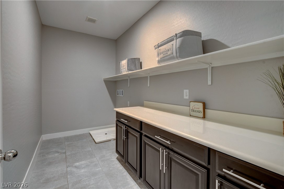 2420 Rainy Meadows Avenue Property Photo 33