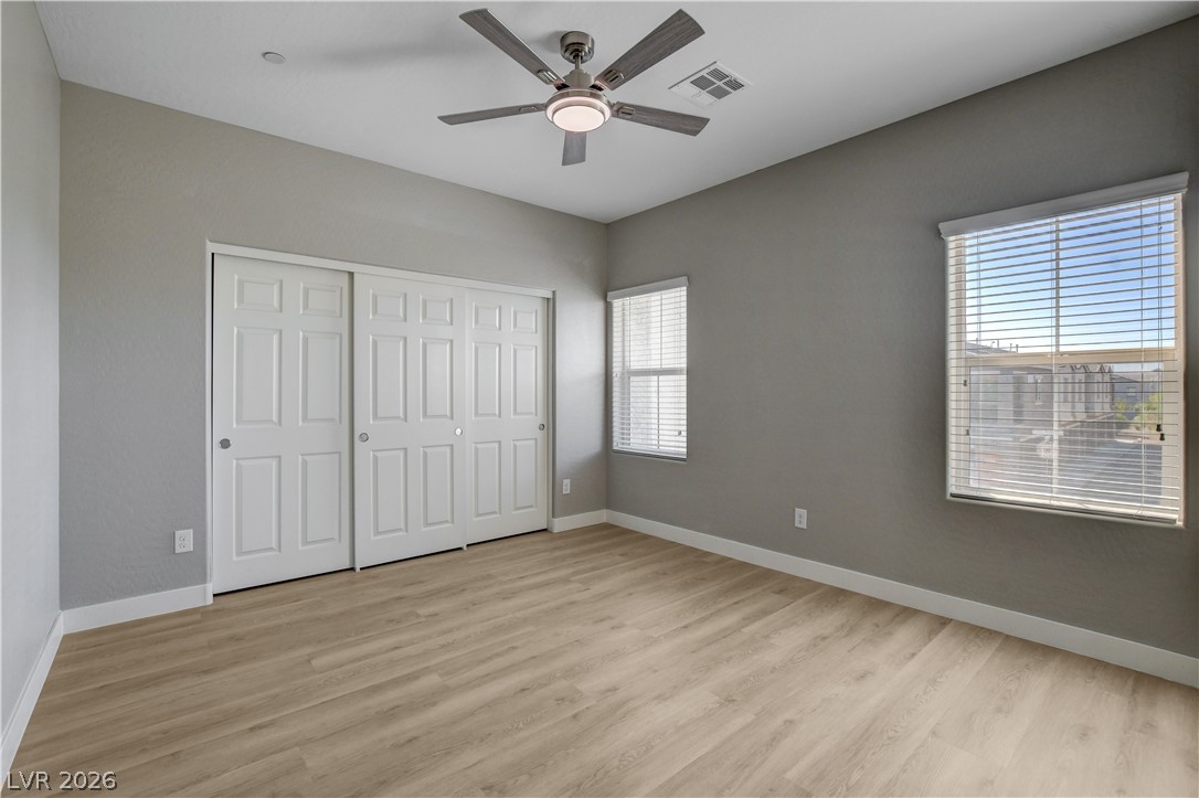 2420 Rainy Meadows Avenue Property Photo 39
