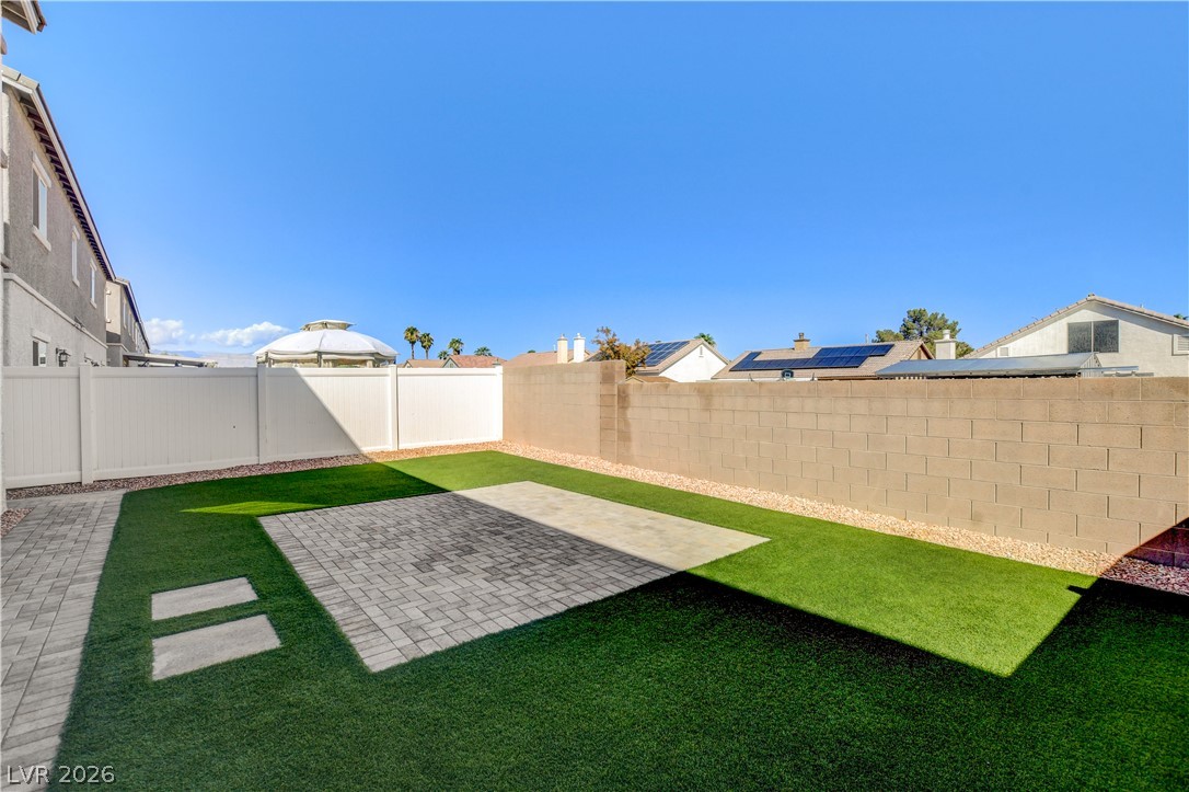 2420 Rainy Meadows Avenue Property Photo 43