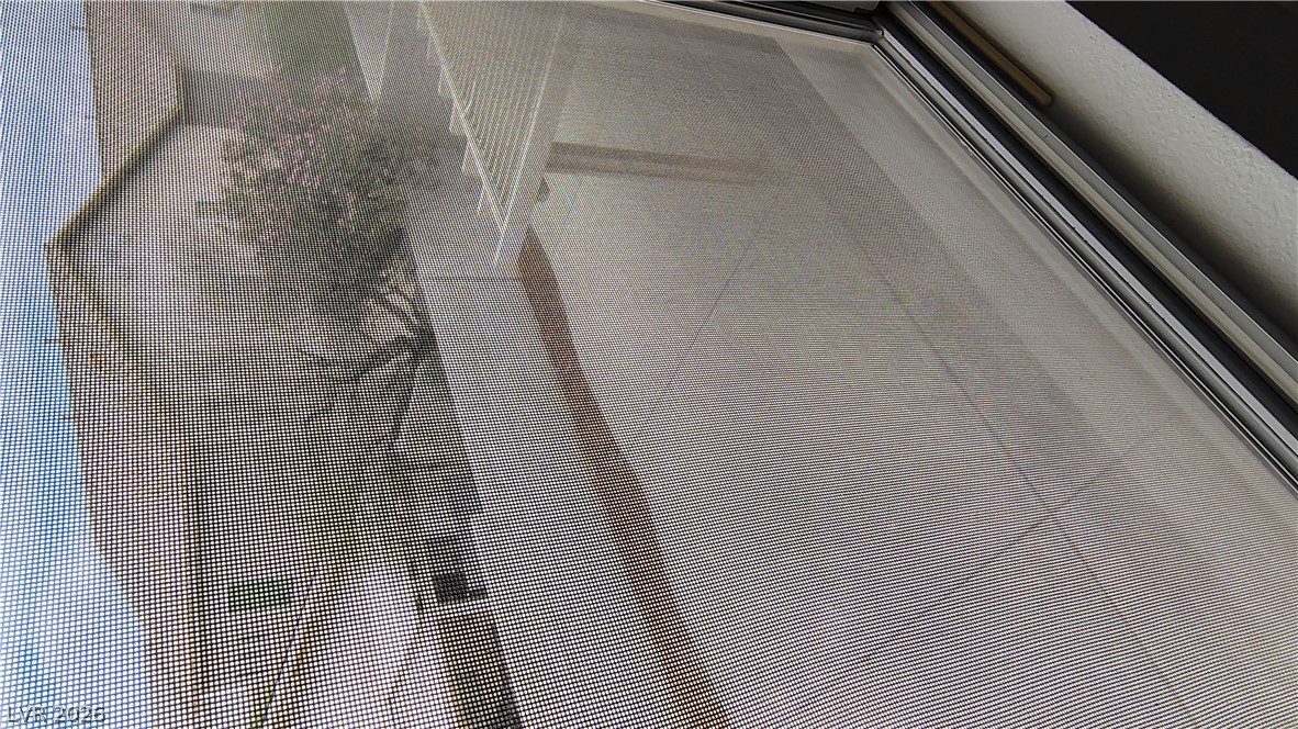 898 South Dancing Rain Court Property Photo 15