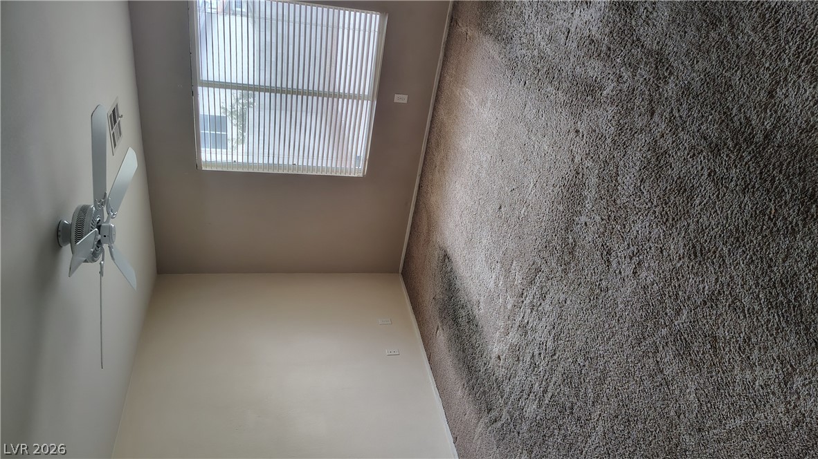 898 South Dancing Rain Court Property Photo 32