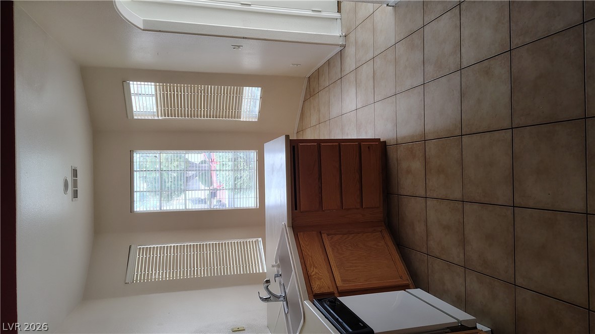 898 South Dancing Rain Court Property Photo 44