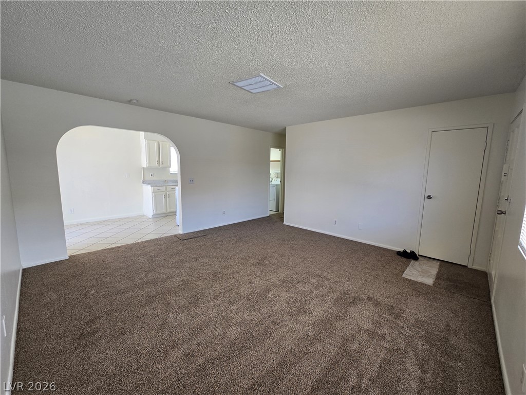 5239 Erin Circle Property Photo 5