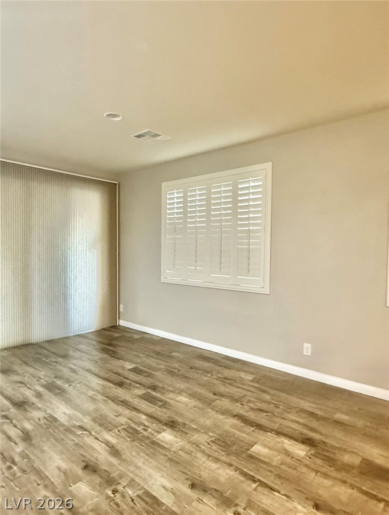 925 Kimbark Avenue Property Photo 3