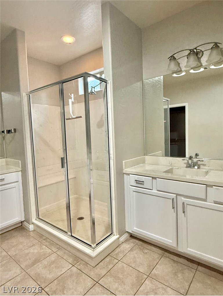 925 Kimbark Avenue Property Photo 12