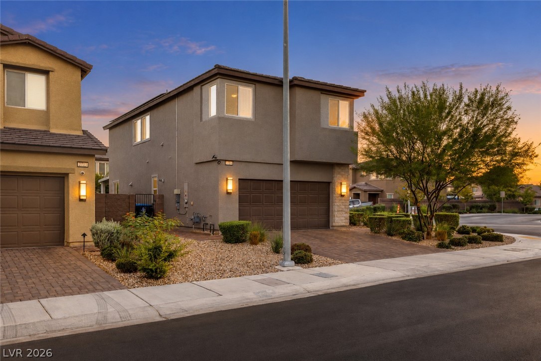 2719 High Echelon Road Property Photo 2