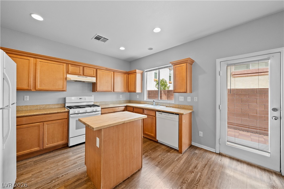 7208 Glen Shire Court Property Photo 9