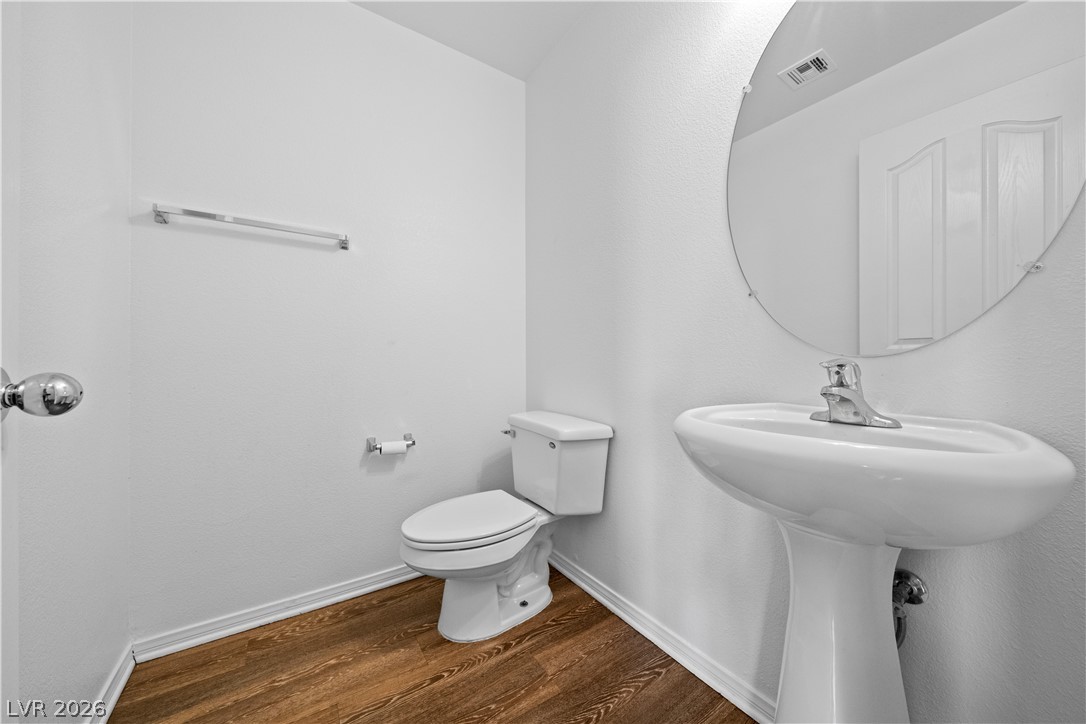 7208 Glen Shire Court Property Photo 10