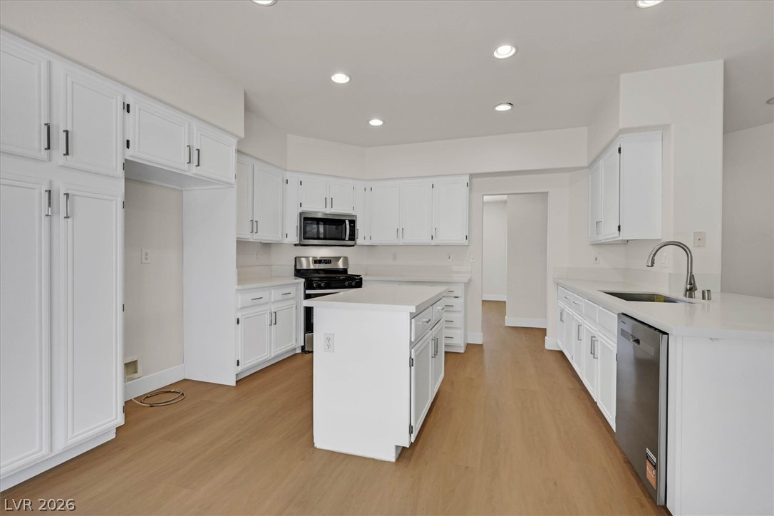 506 Copper View Street Property Photo 3