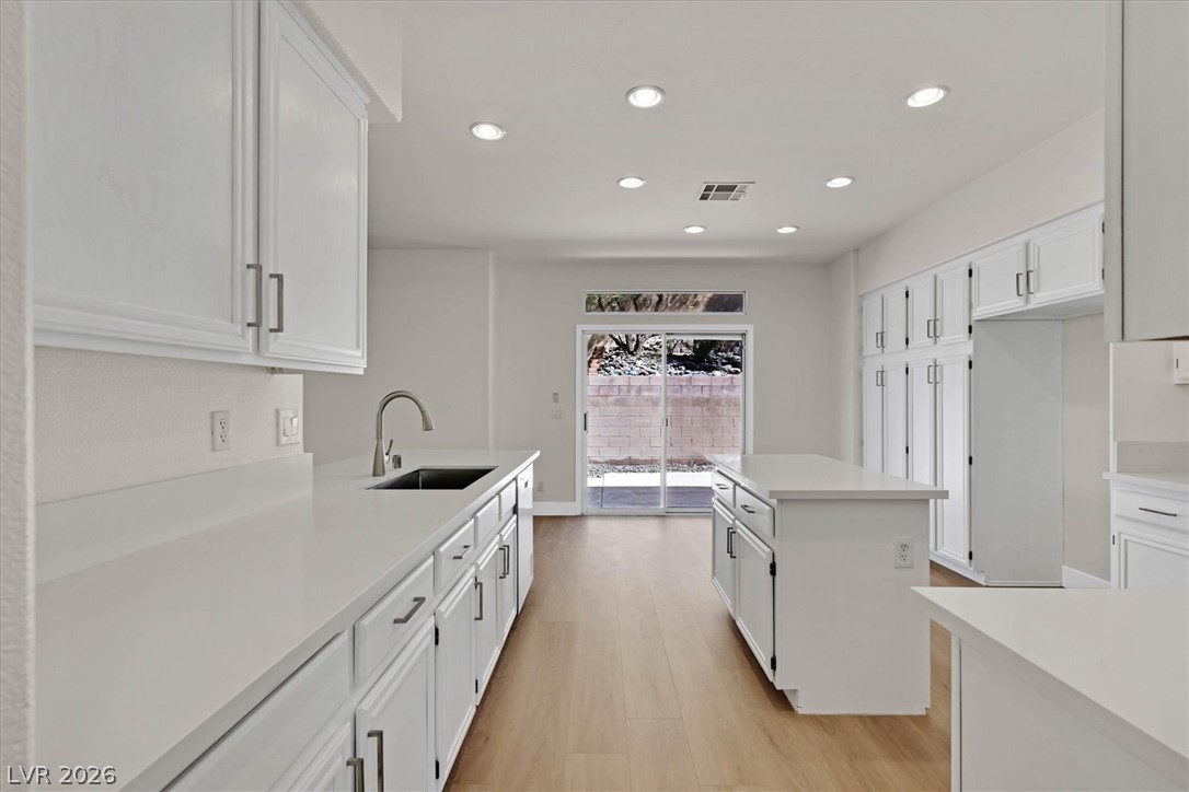 506 Copper View Street Property Photo 17