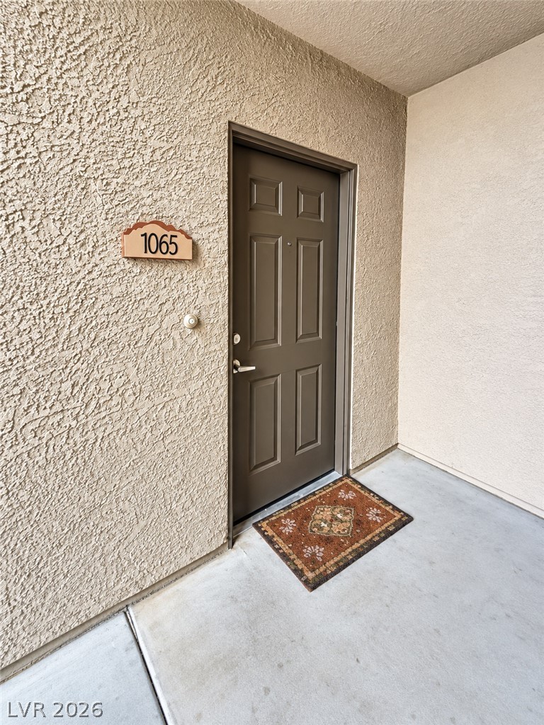 8250 North Grand Canyon Drive 1065 Property Photo 2