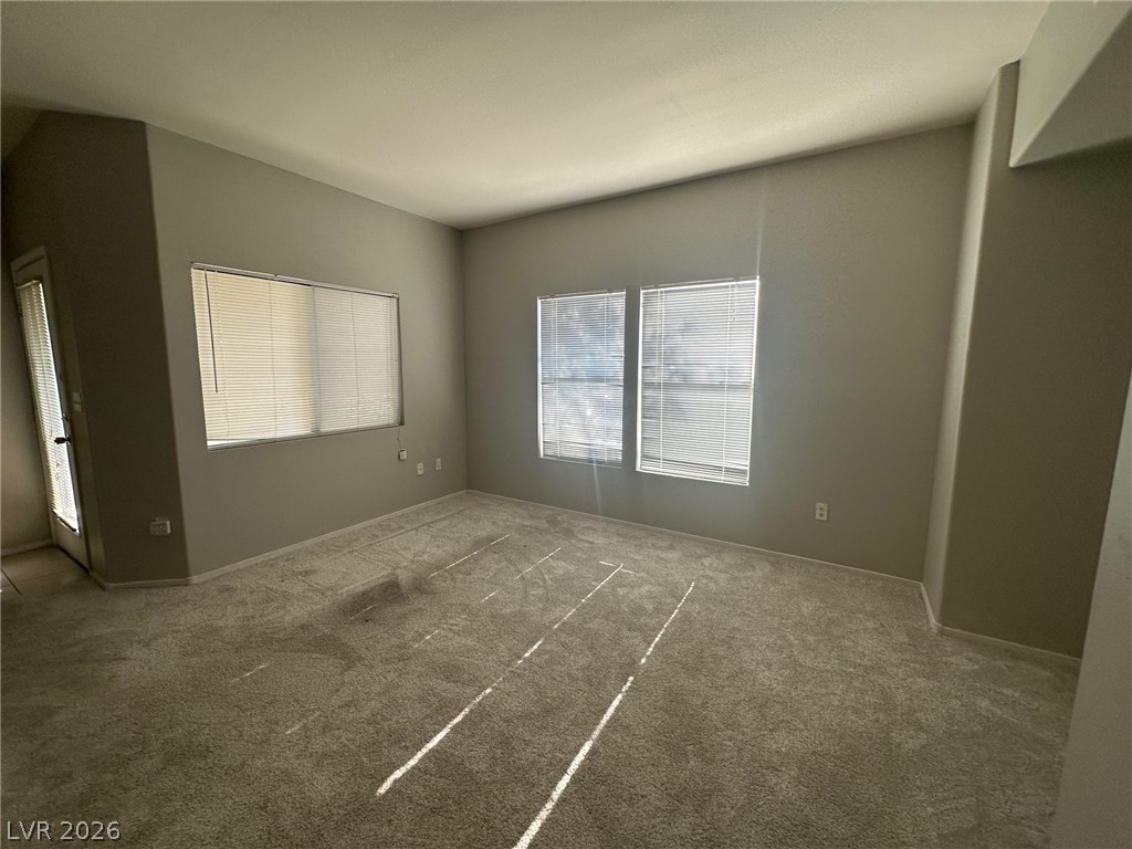 8250 North Grand Canyon Drive 1065 Property Photo 4