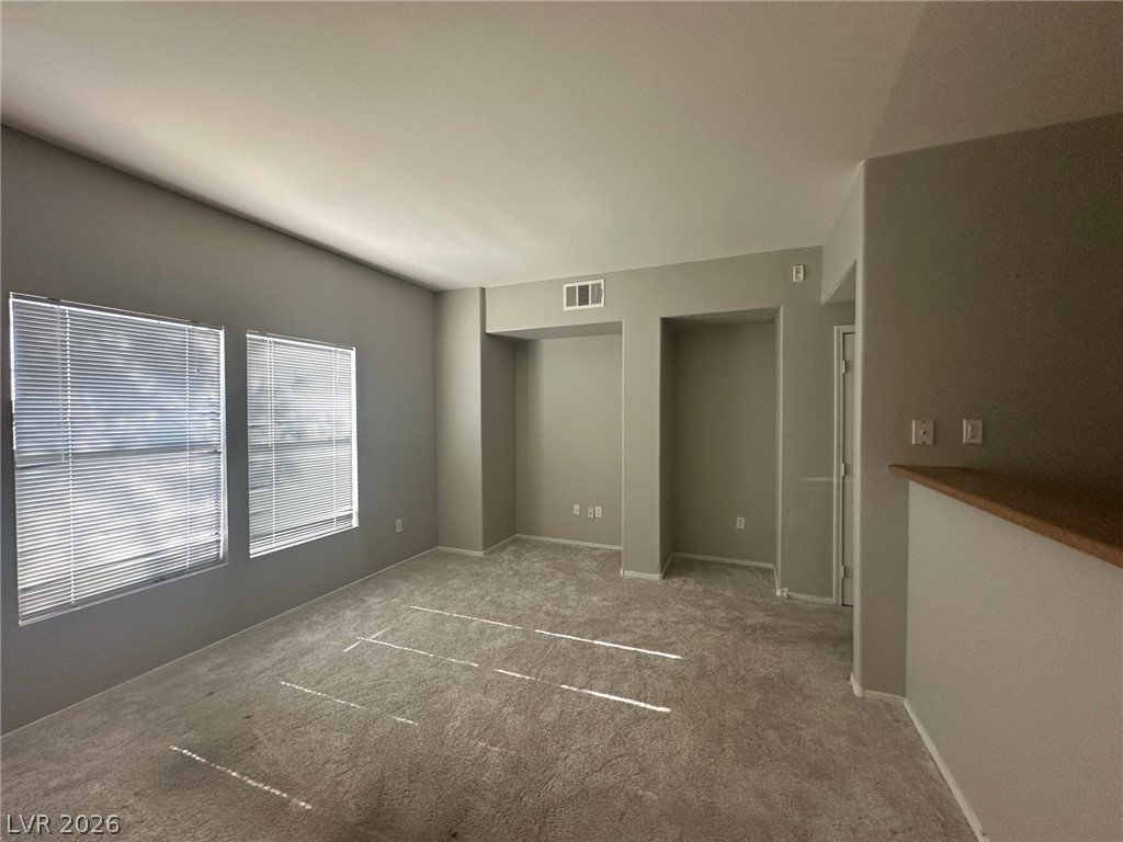 8250 North Grand Canyon Drive 1065 Property Photo 6