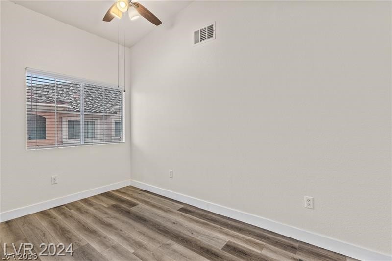 352 Amber Pine Street 201 Property Photo 13