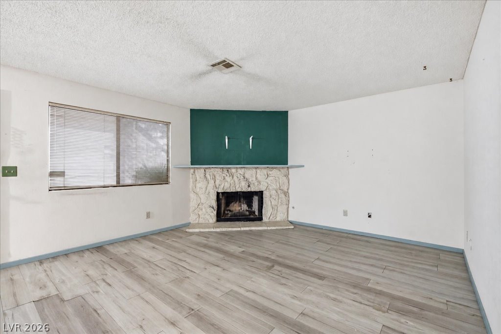 753 Rock Springs Drive 102 Property Photo 11