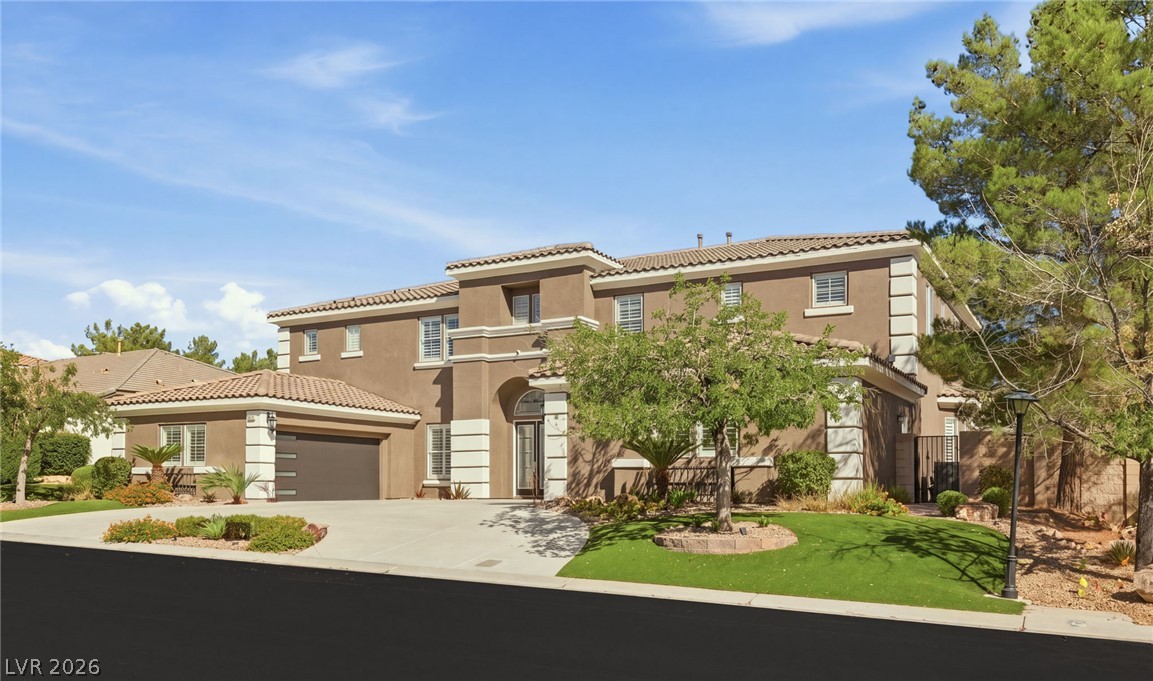 8052 Dark Hollow Place Property Photo 11
