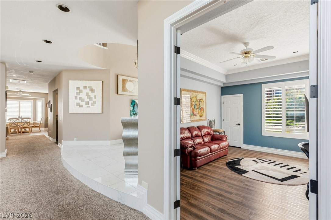 8052 Dark Hollow Place Property Photo 28