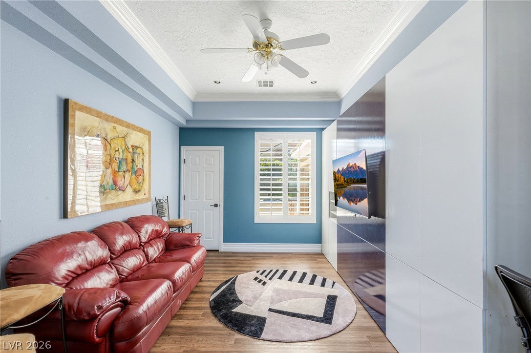 8052 Dark Hollow Place Property Photo 29