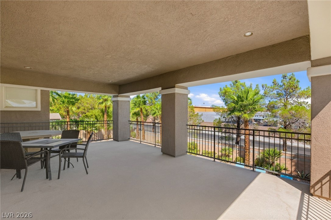 8052 Dark Hollow Place Property Photo 57