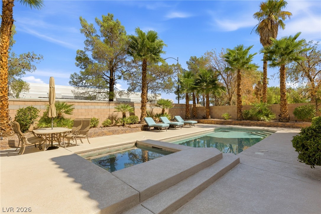 8052 Dark Hollow Place Property Photo 60