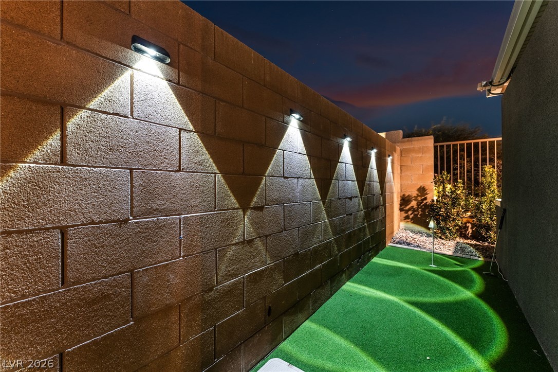 12424 Point Sierra Street Property Photo 47